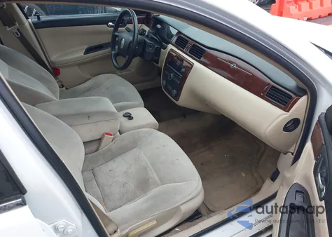 2010 Chevrolet Impala Lt z USA, uszkodzony, nr VIN 2G1WB5EN1A1255972